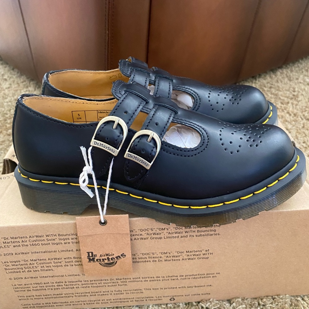 Dr. Martens Mary Jane